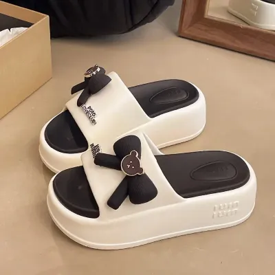 LAZY LOUNGERS FEMALE SLIPPER